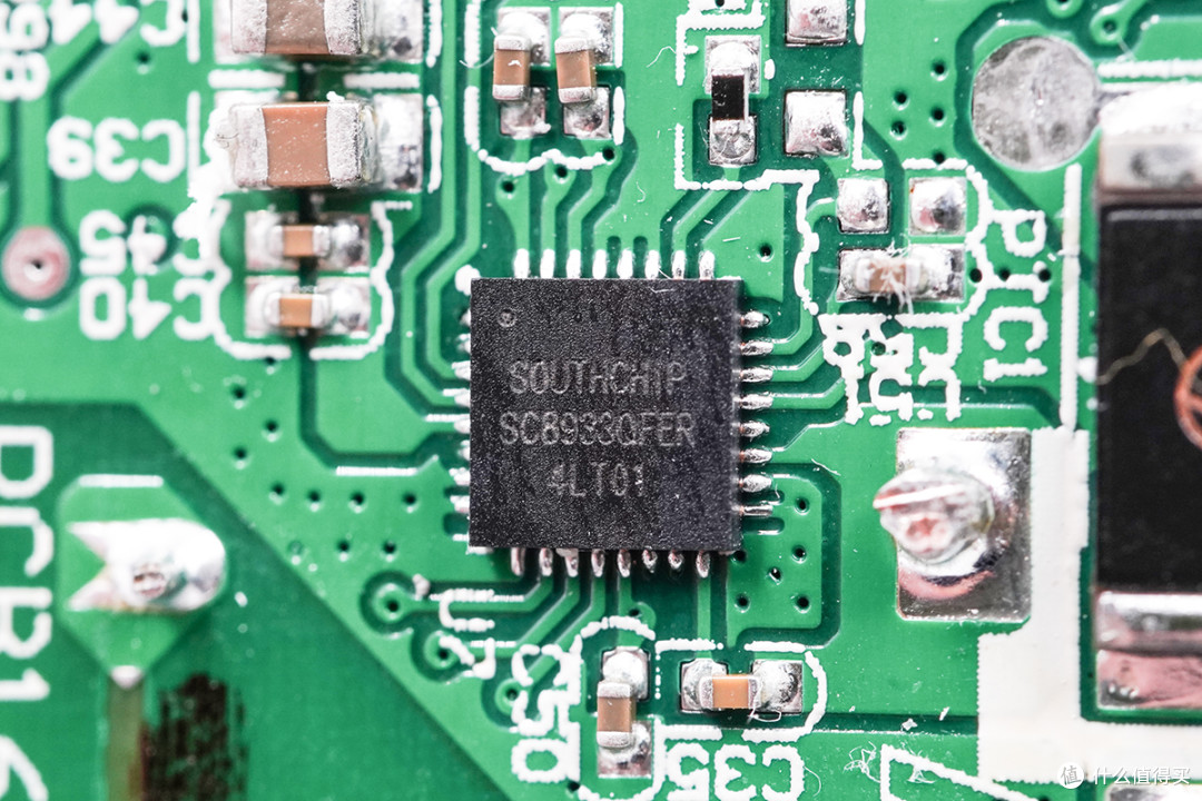 拆解报告:ANKER安克PowerCore III Fusin 5K二合一充电器A1624