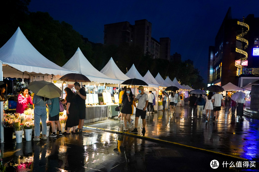 魔都今夏火爆的夜市指南，只看这一篇就够啦