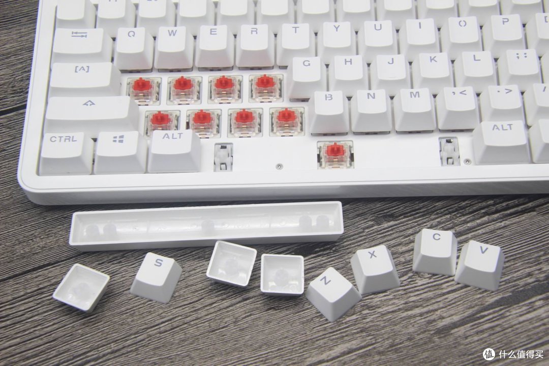 全键无冲,简约时尚:雷柏MT710办公背光机械键盘
