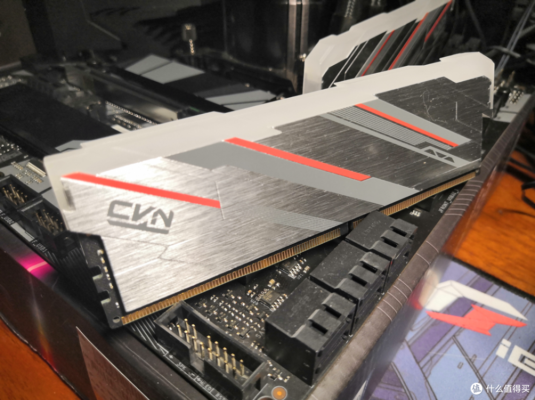 AMD杀手来袭:双m.2/一体I/O的映泰B460,599交个朋友?
