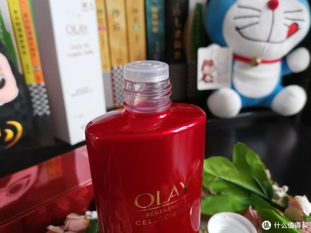 olay大红水，牛奶一般滋润的嫩肤水