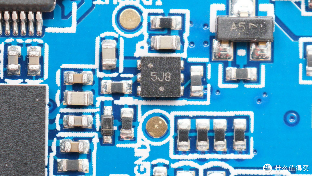 拆解报告：FiiO飞傲 M3 Pro便携式无损音乐播放器