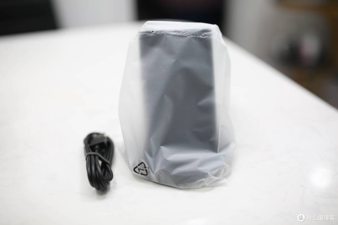 小米20W立式无线充电器开箱简评