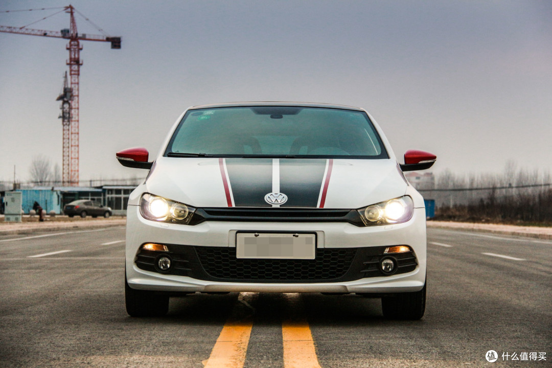 这就是今天主角：2013款进口大众尚酷2.0TSI GTS，新车指导价33.28W，而现在15W连买车带整备妥妥够用！那么我们就来看看买它香不香？