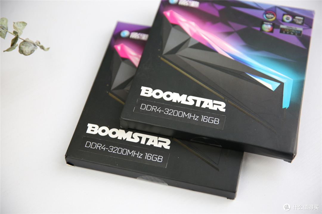 影驰星耀DDR4 3600MHZ 16G*2内存