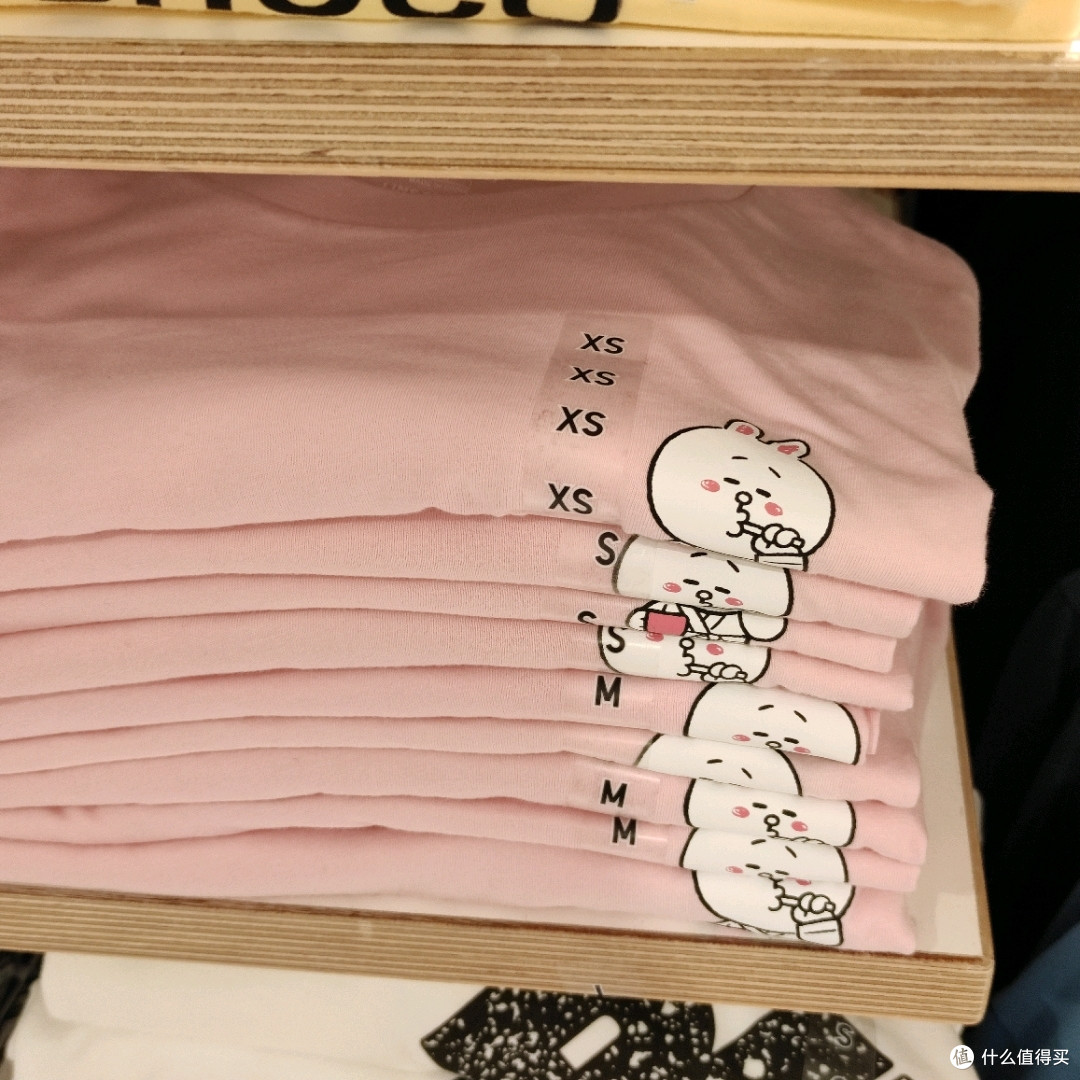 夏日狂欢，优衣库探店~ 实地探访，看看优衣库店里UT促销有哪些好物值得买？