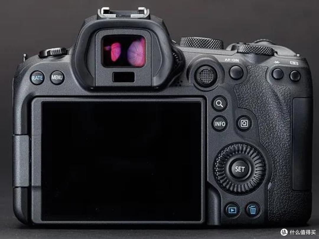 EOS R5的小弟R6上手体验,价格低一档,表现怎么样?