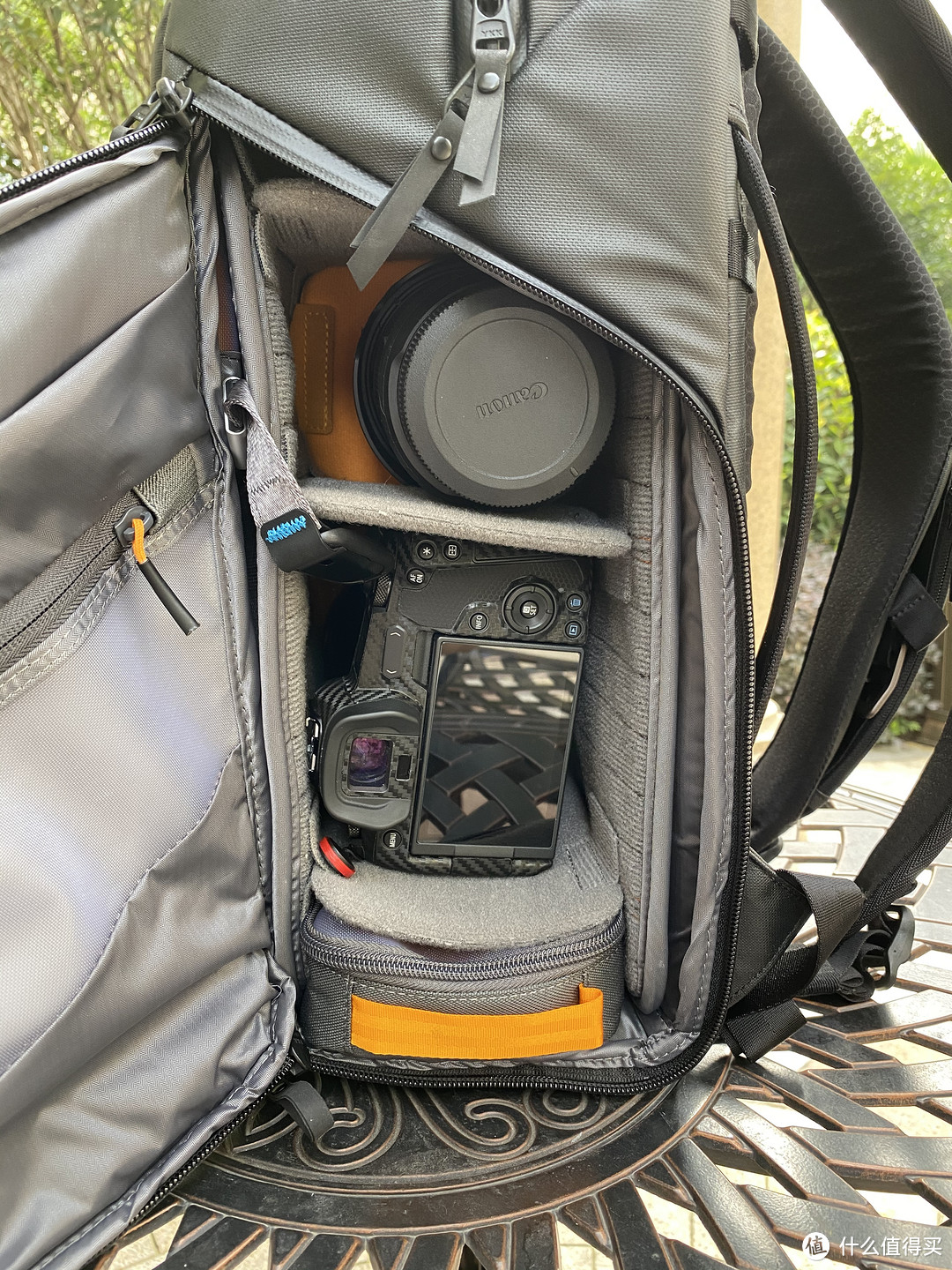 颜值出众的城市摄影包 乐摄宝 Lowepro  FreeLine 纵冠线摄影包BP 350 AW