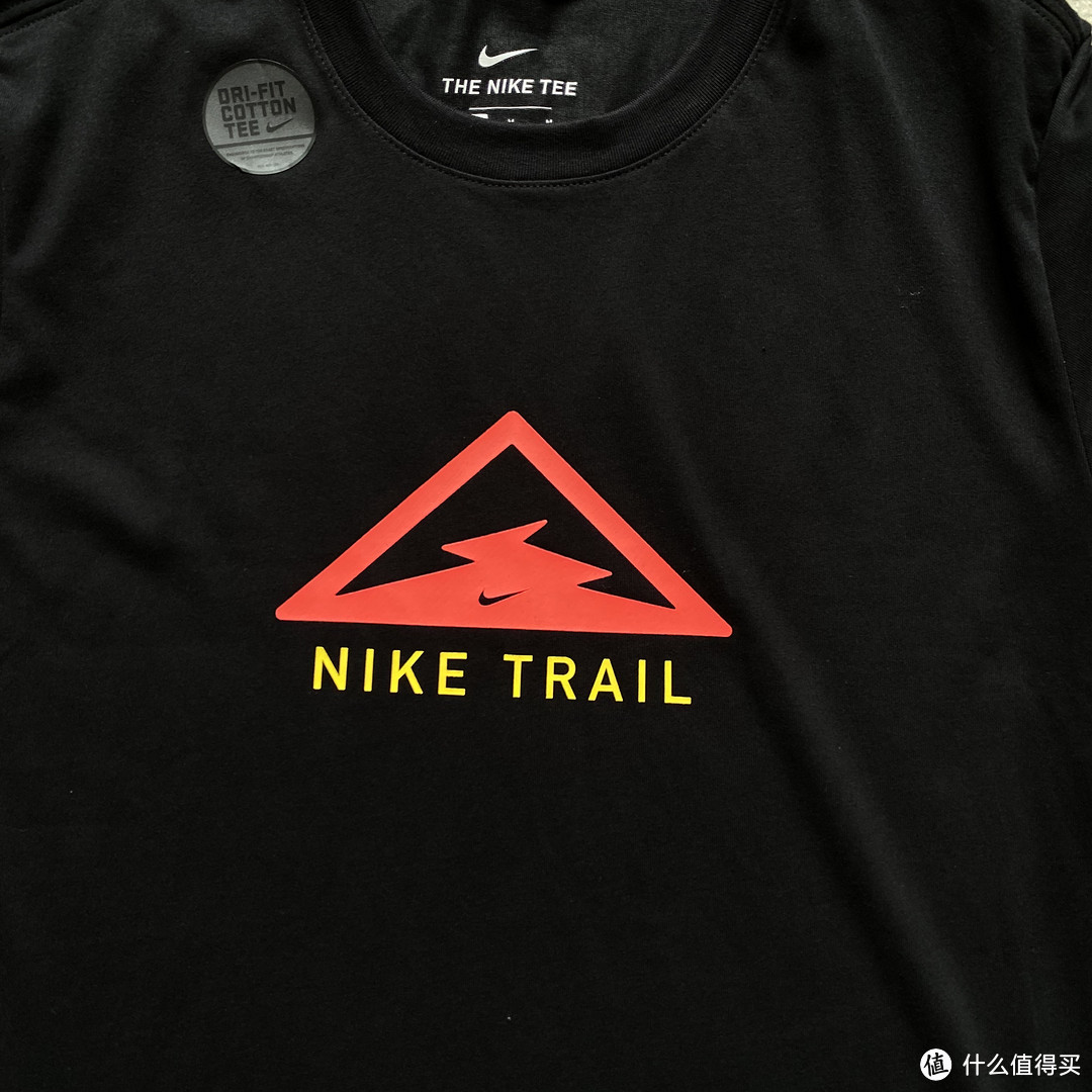 NIKE DRI-FIT TRAIL速干T恤