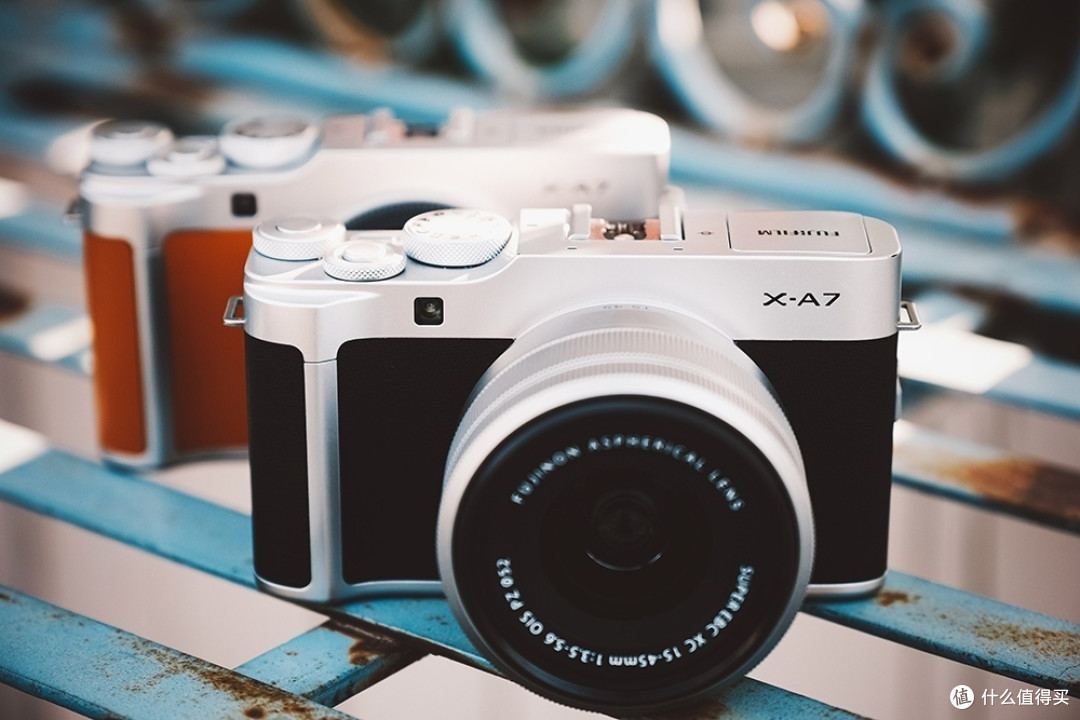 性能与颜值兼顾 富士高性价比无反相机推荐