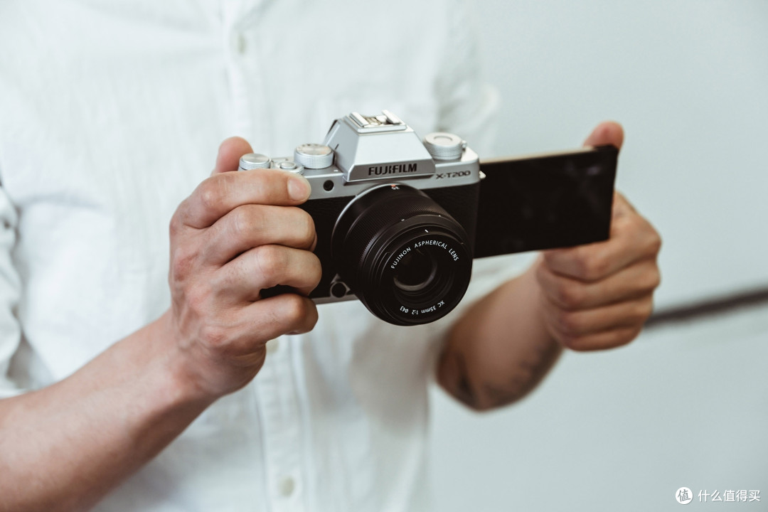 性能与颜值兼顾 富士高性价比无反相机推荐