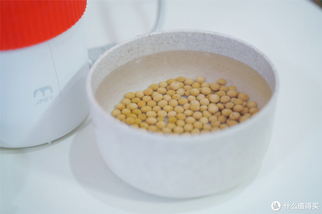 煮粥熬汤一杯搞定的单身神器，集米便携破壁料理机使用体验