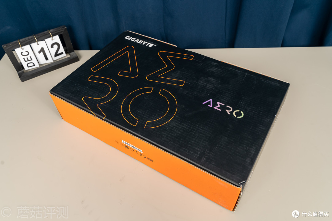 买前生产力,买后打游戏!技嘉GIGABYTE AERO 17轻薄创意设计游戏本 深度评测