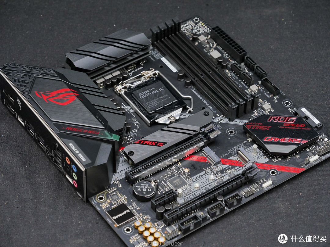 华硕 ROG Strix B460-G GAMING主板开箱测试