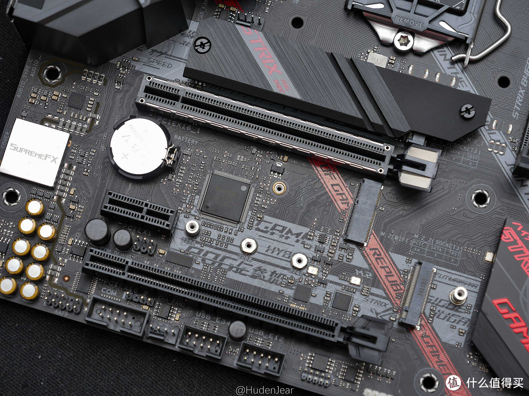 华硕 ROG Strix B460-G GAMING主板开箱测试