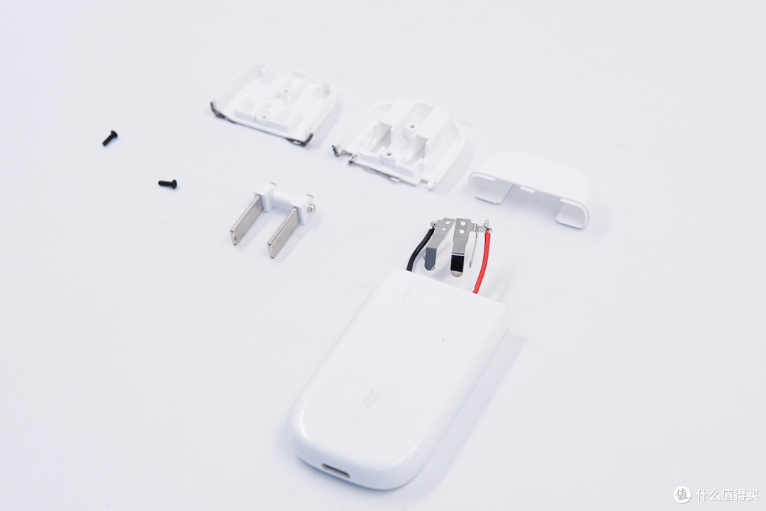 仅10mm薄:OPPO 50W饼干氮化镓快充拆解