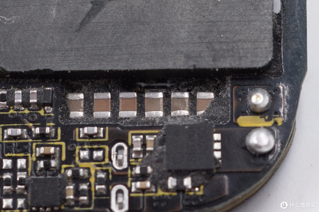 仅10mm薄:OPPO 50W饼干氮化镓快充拆解