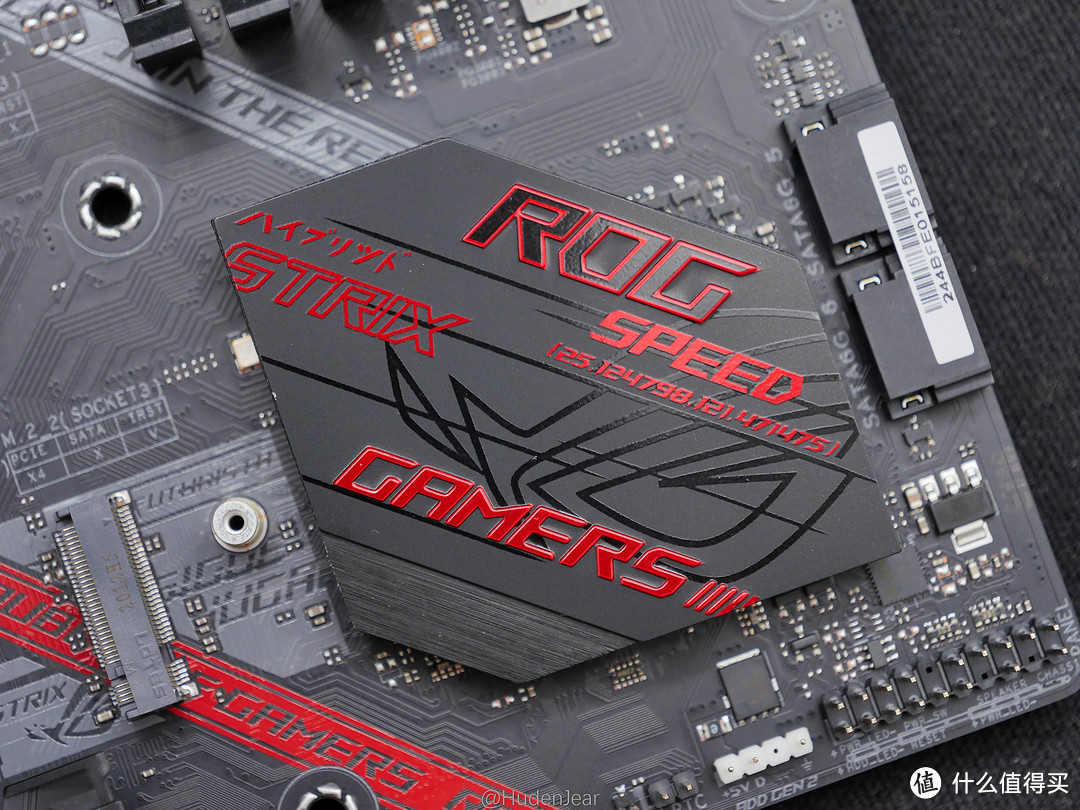 华硕 ROG Strix B460-G GAMING主板开箱测试