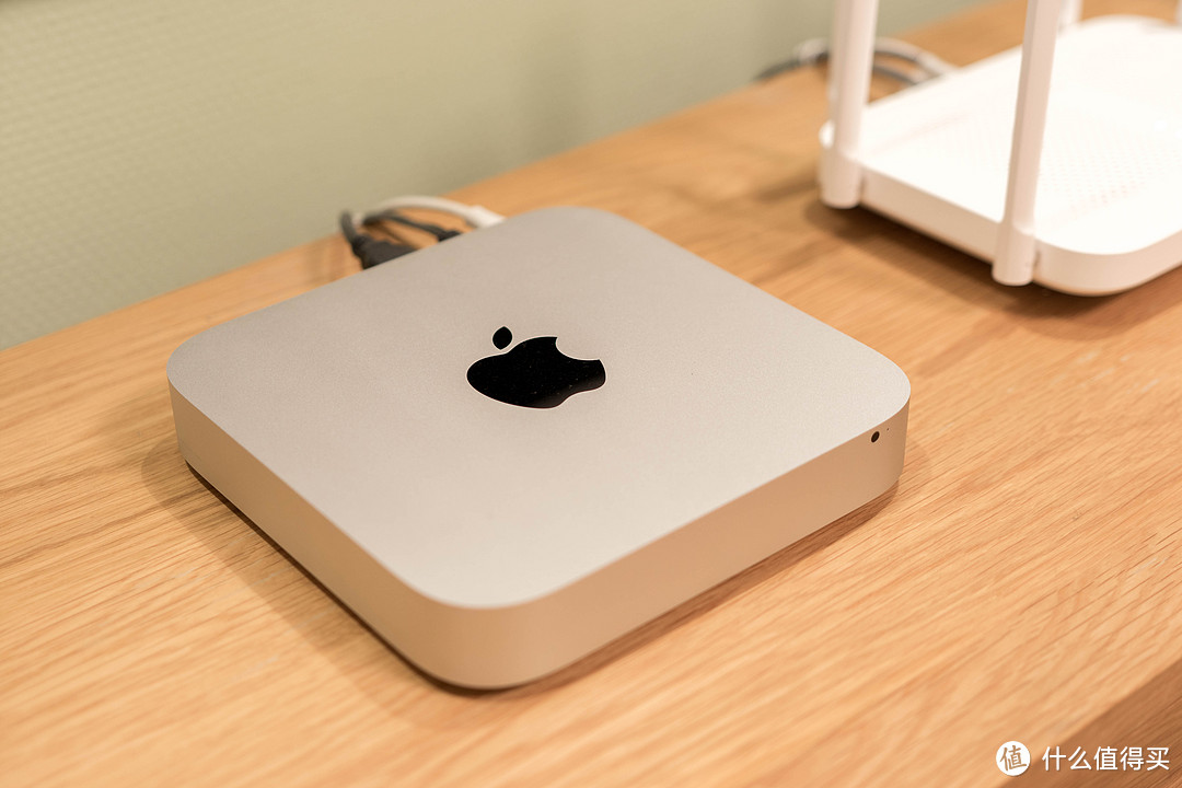 ↑我现在用的2012款Mac mini，换了SSD以后开关机非常快