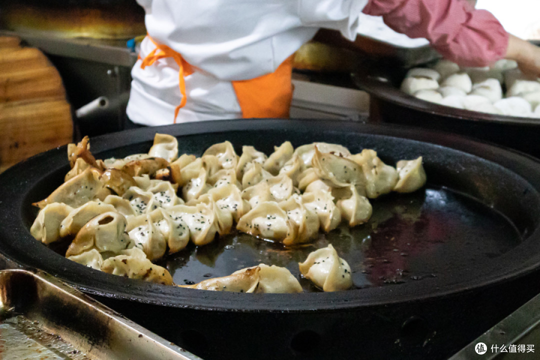 上海街头28家锅贴大赏,全吃过算你赢