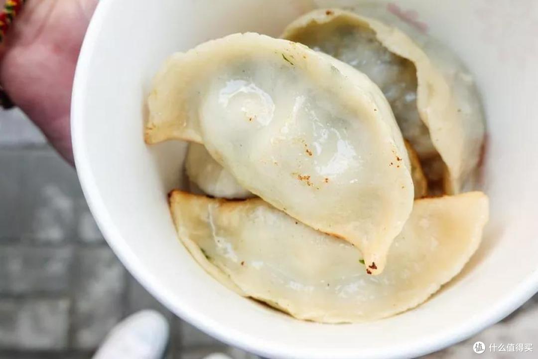 上海街头28家锅贴大赏,全吃过算你赢