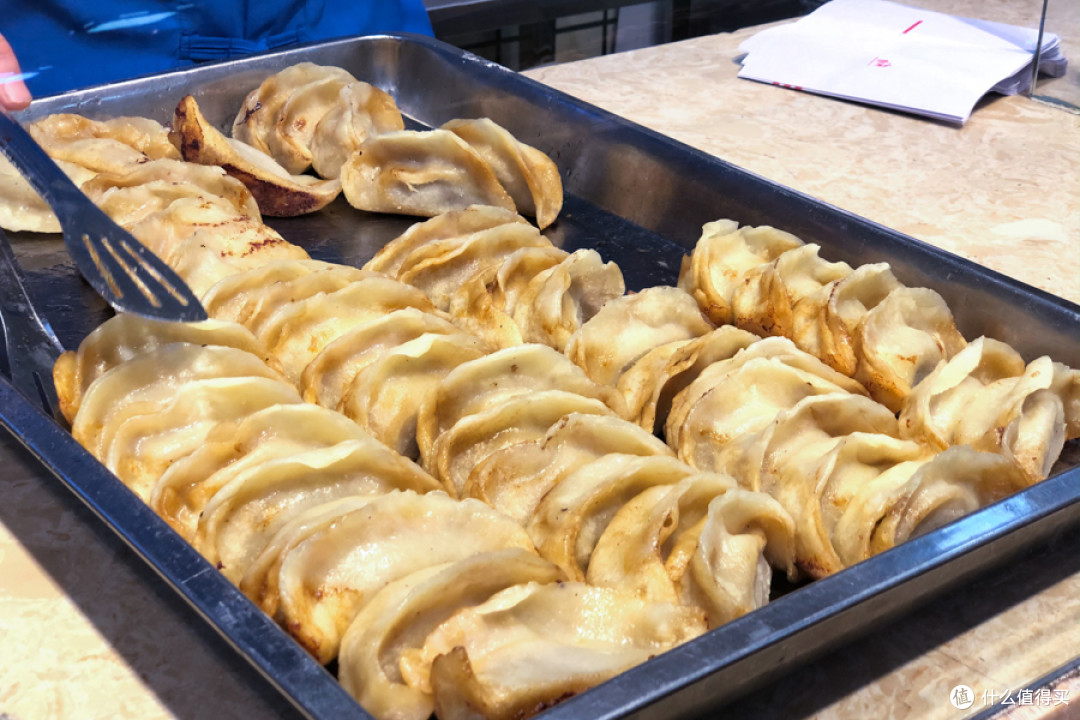 上海街头28家锅贴大赏,全吃过算你赢