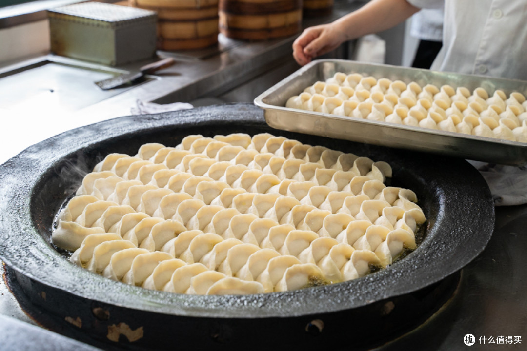 上海街头28家锅贴大赏,全吃过算你赢