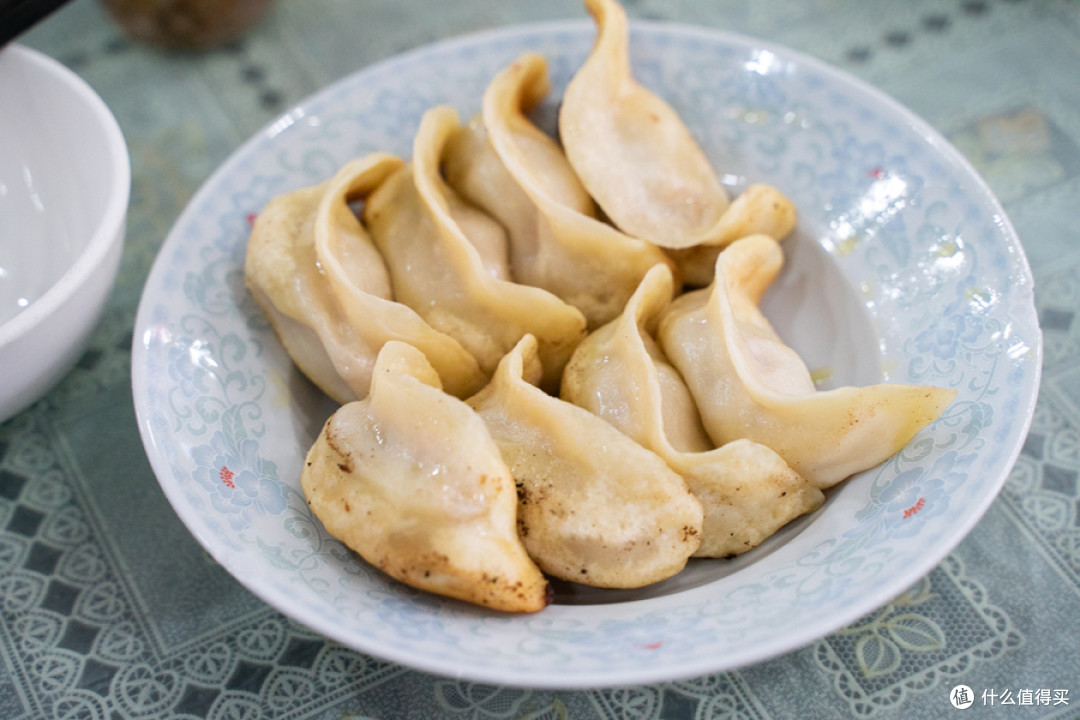 上海街头28家锅贴大赏,全吃过算你赢