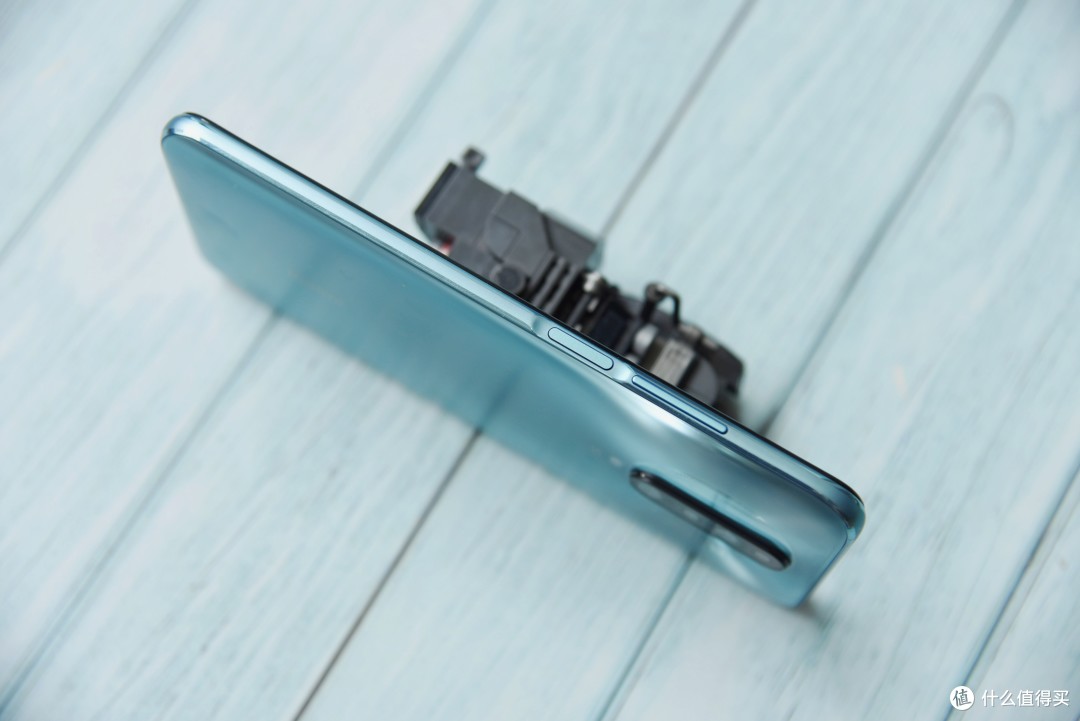 驍龍765G+120Hz流速屏，千元級5G水桶機Redmi K30i使用體驗