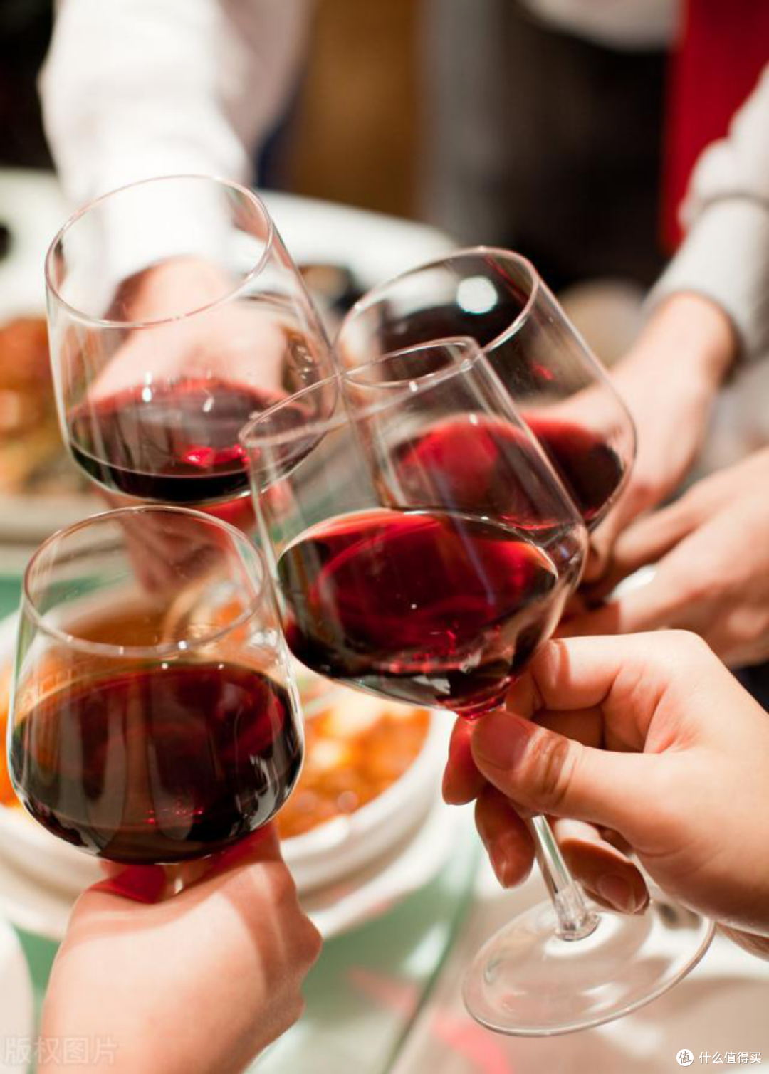 为什么进口红酒价格如此便宜