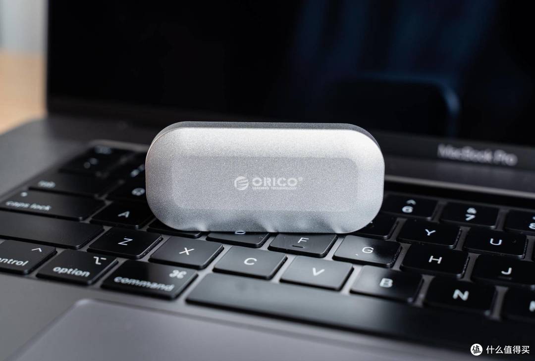 MacBook扩容搭档——奥睿科iMatch移动固态硬盘
