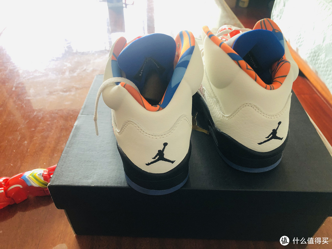 有故事，还好看的国际航班AIR JORDAN 5