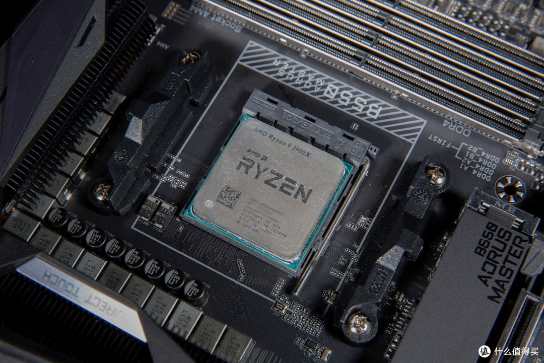 B550里的老大哥，R9 3900X+B550 AORUS MASTER装机体验