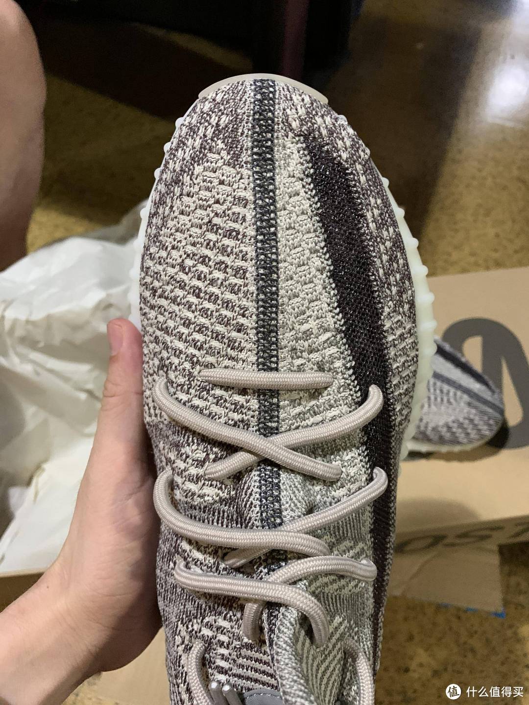 黑侧透 Yeezy Boost 350 V2