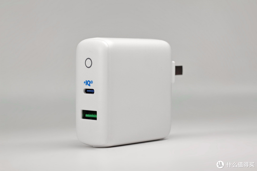 拆解报告:ANKER安克VOOC认证1A1C 38W双口快充充电器