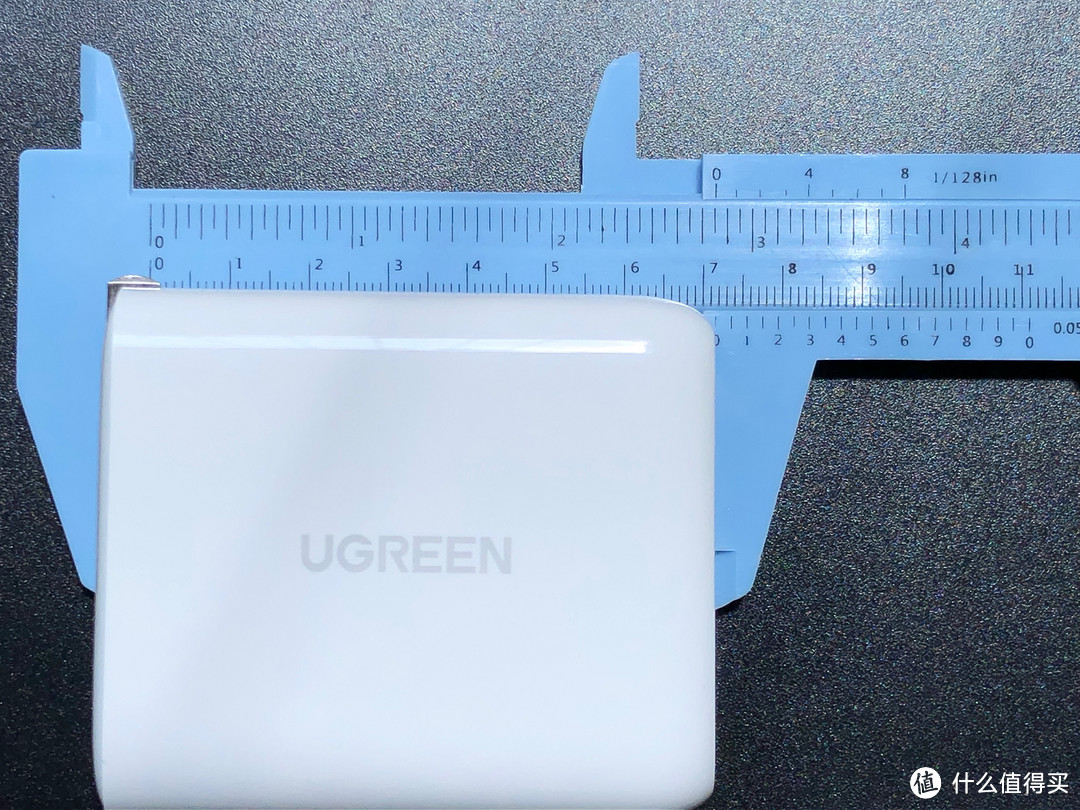 UGREEN绿联 48W智能充电器2A2C多口充电头试用评测