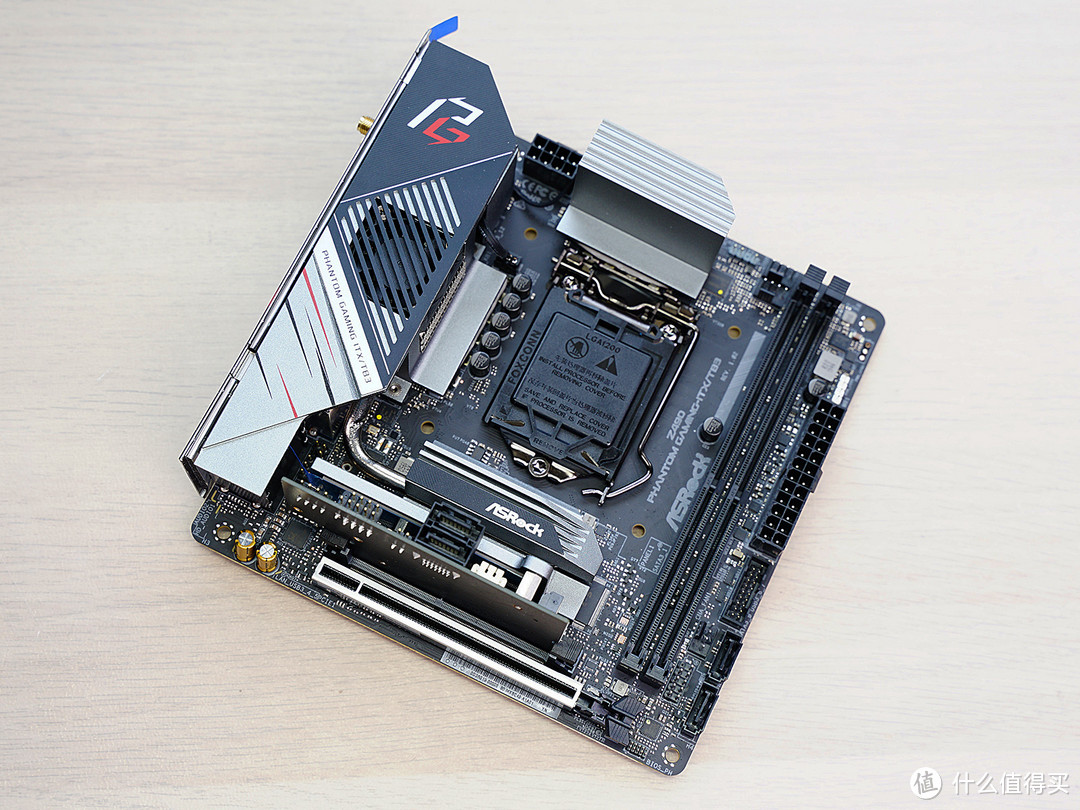 Z490 ITX主板全面分析，顺便晒晒Z490 Phantom Gaming-ITX/TB3