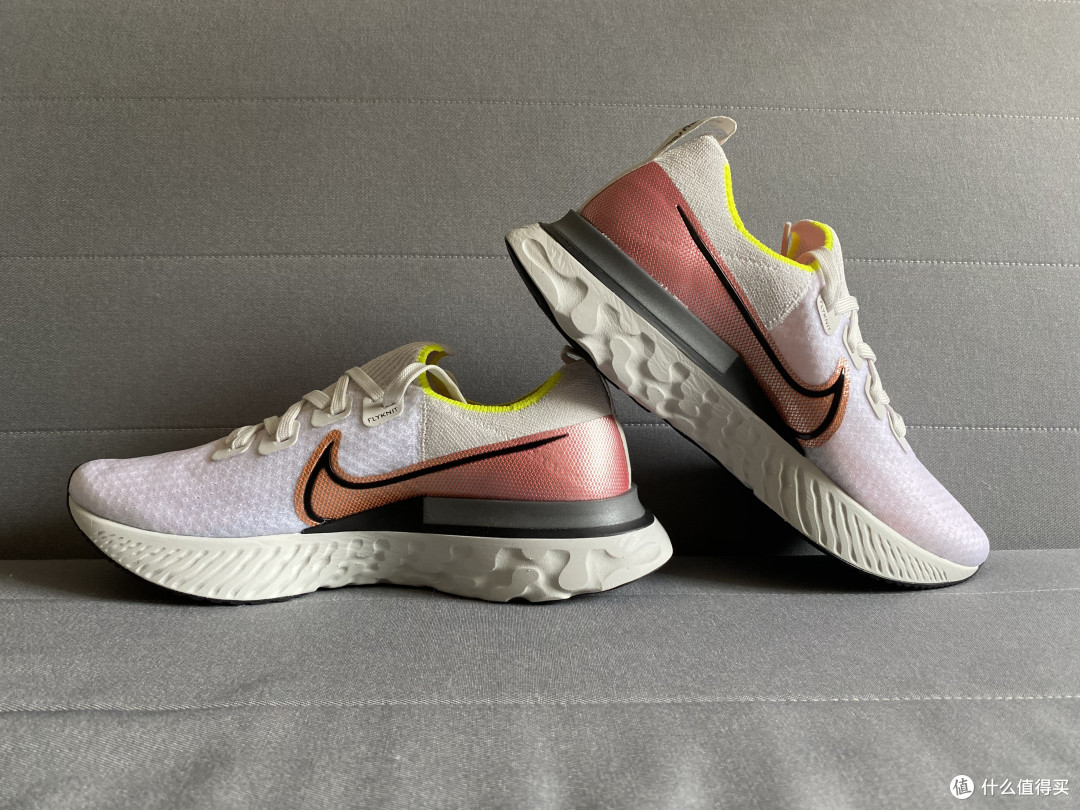 缓震极佳的Nike React Infinity Flyknit跑鞋