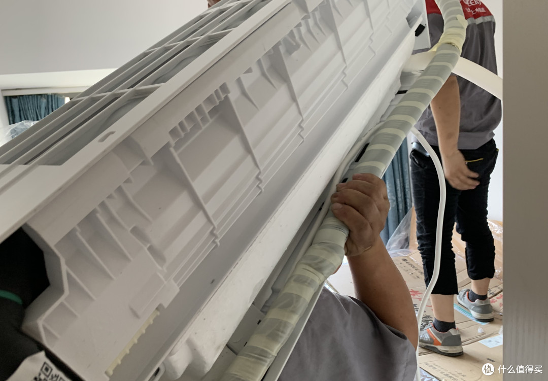 终于买到想要的空调格力云锦大一匹空调kfr26gwnhpab1w