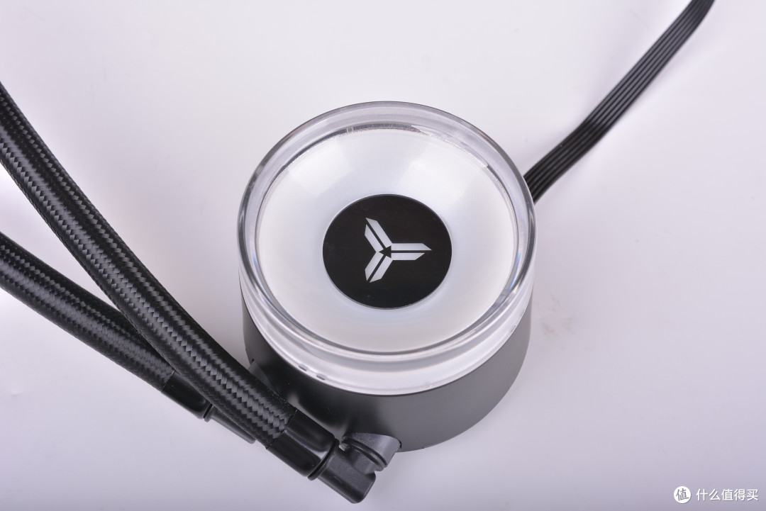 乔思伯V8 ITX抽拉式结构体验
