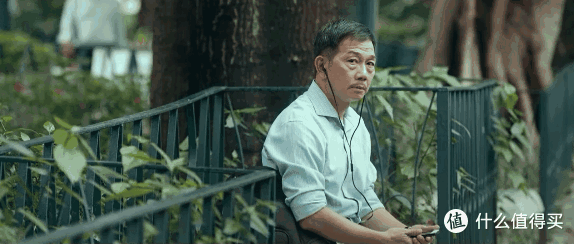 当年华老去,我们是否还有资格谈爱情?
