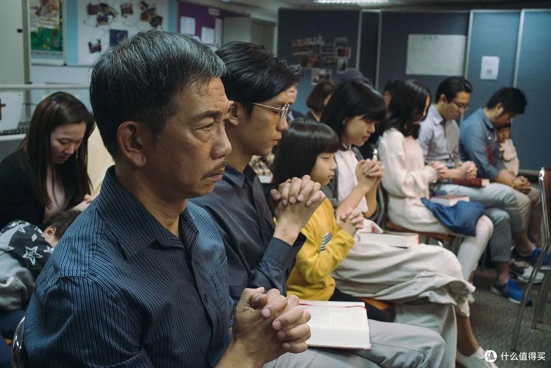 当年华老去,我们是否还有资格谈爱情?