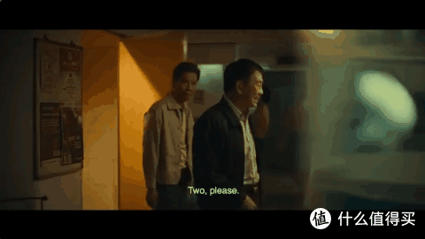 当年华老去,我们是否还有资格谈爱情?
