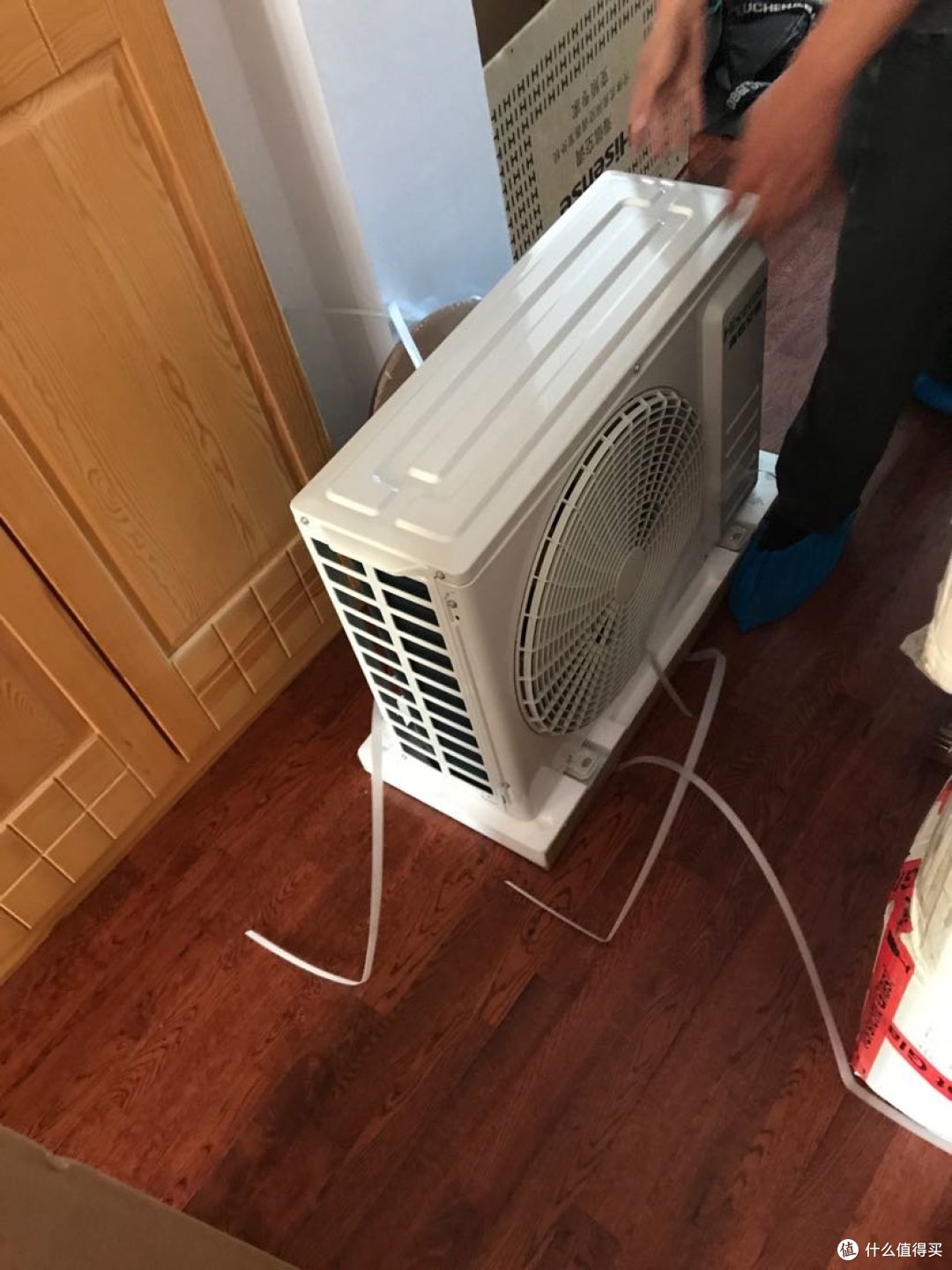 我的小屋利器-海信 1.5匹 一级能效男神小智空调开箱