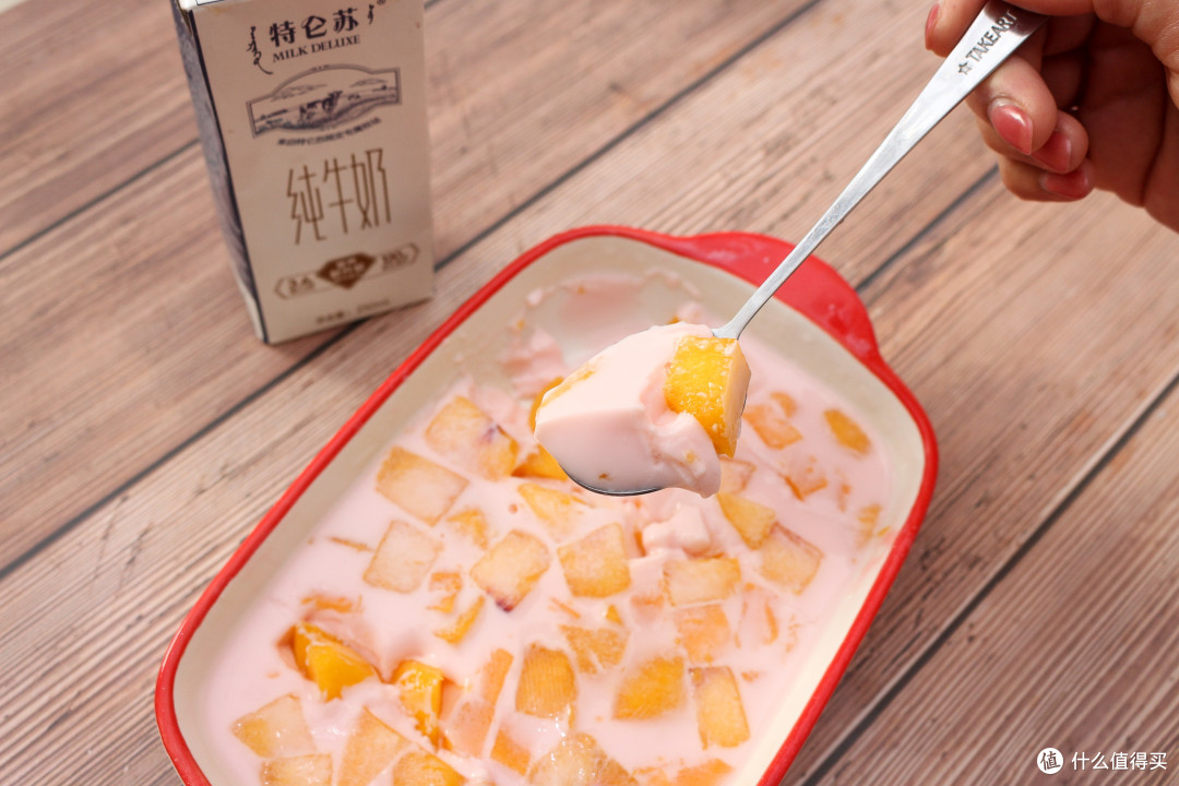 美味唾手可得!一学就会零失误的水果牛奶冻