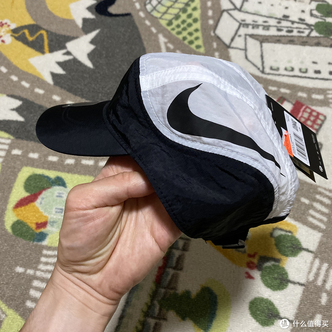 Nike Tailwind跑步速干帽子