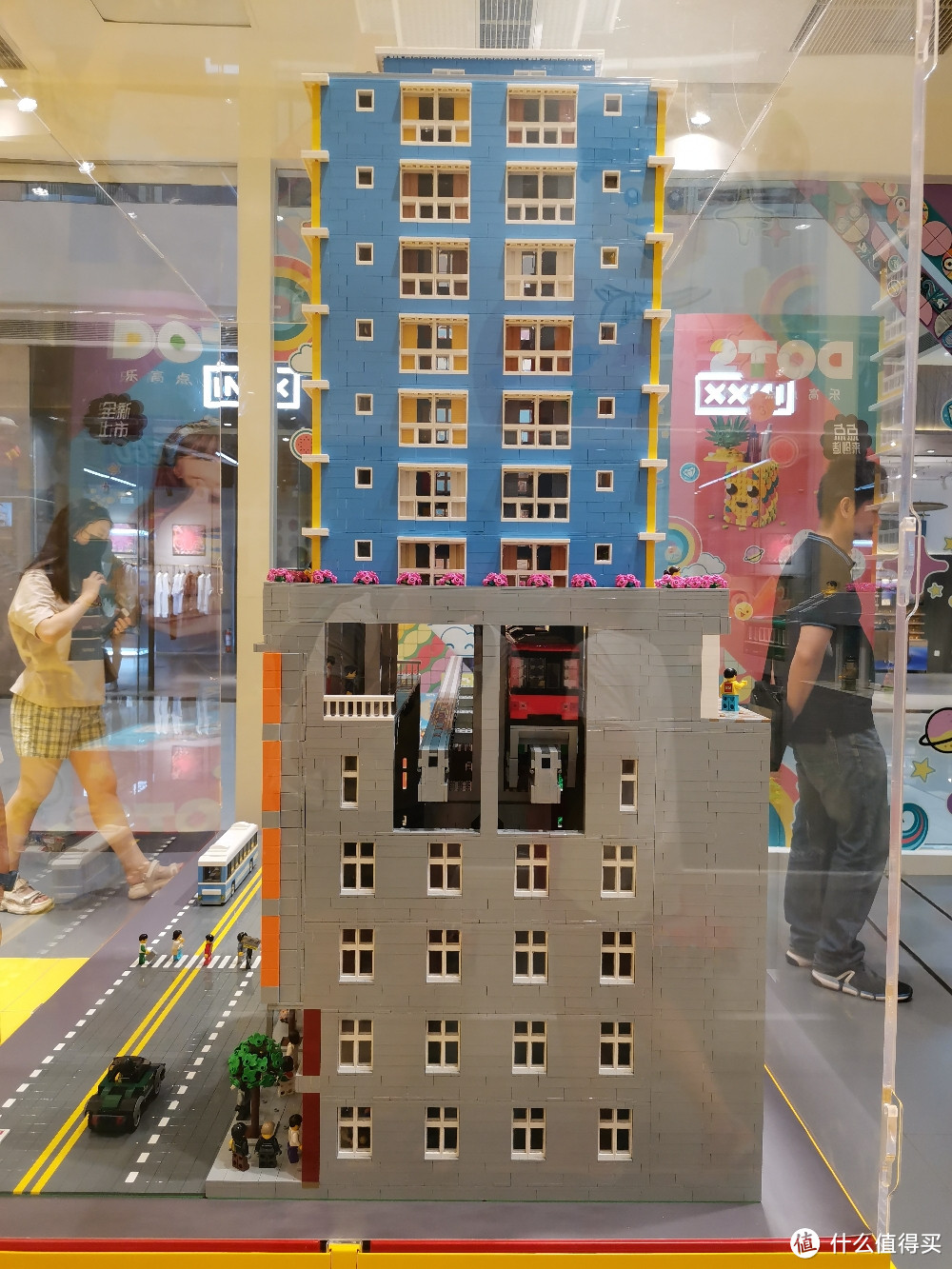 LEGO 重庆 轻轨穿楼来了