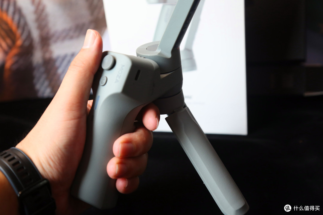魔爪Mini MX,可旋转的稳定器,人人都可以是vloger