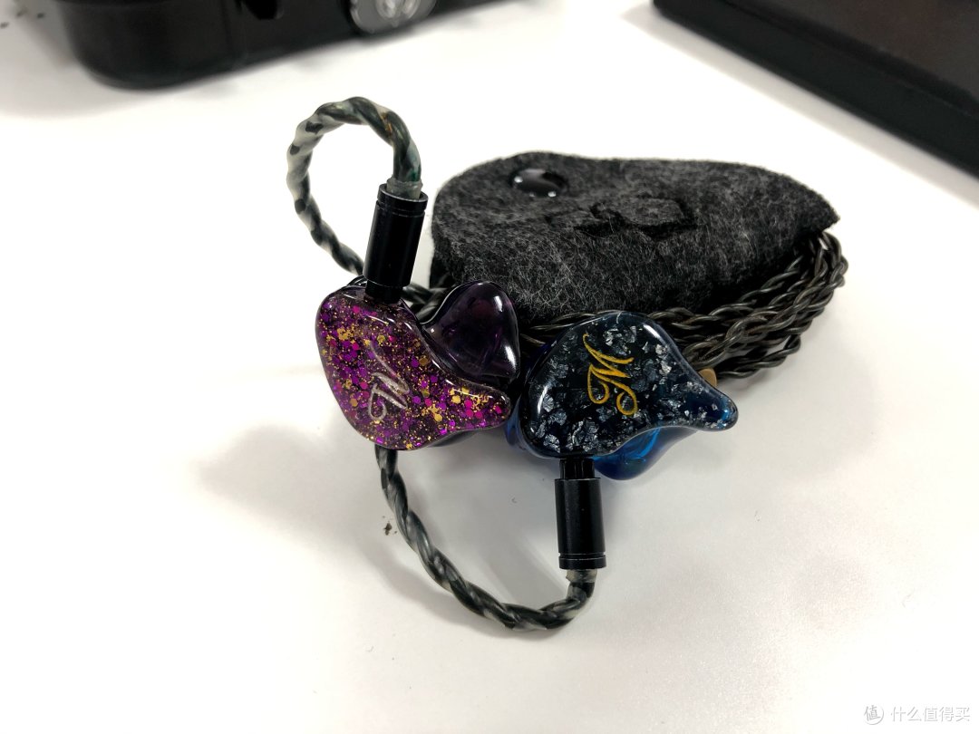 刚刚好的桌面-965小职员的工位桌面装备清单