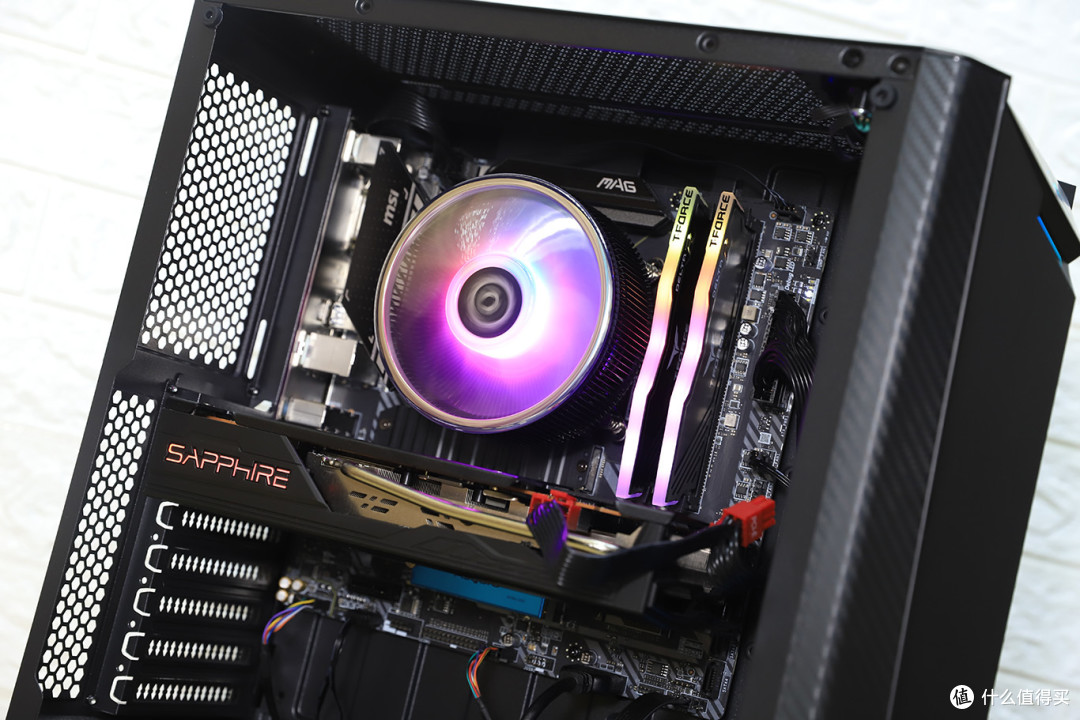 intel快乐游戏机,十代组合10400+微星B460M火箭炮